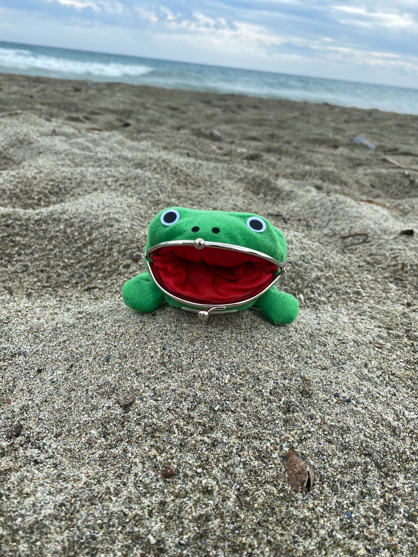 Naruto Gama-chan Purse